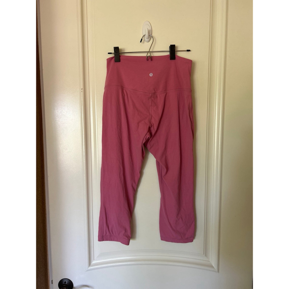 Lululemon Align High-Rise Crop 21", size 12
Dusty Pink color - Picture 6 of 6